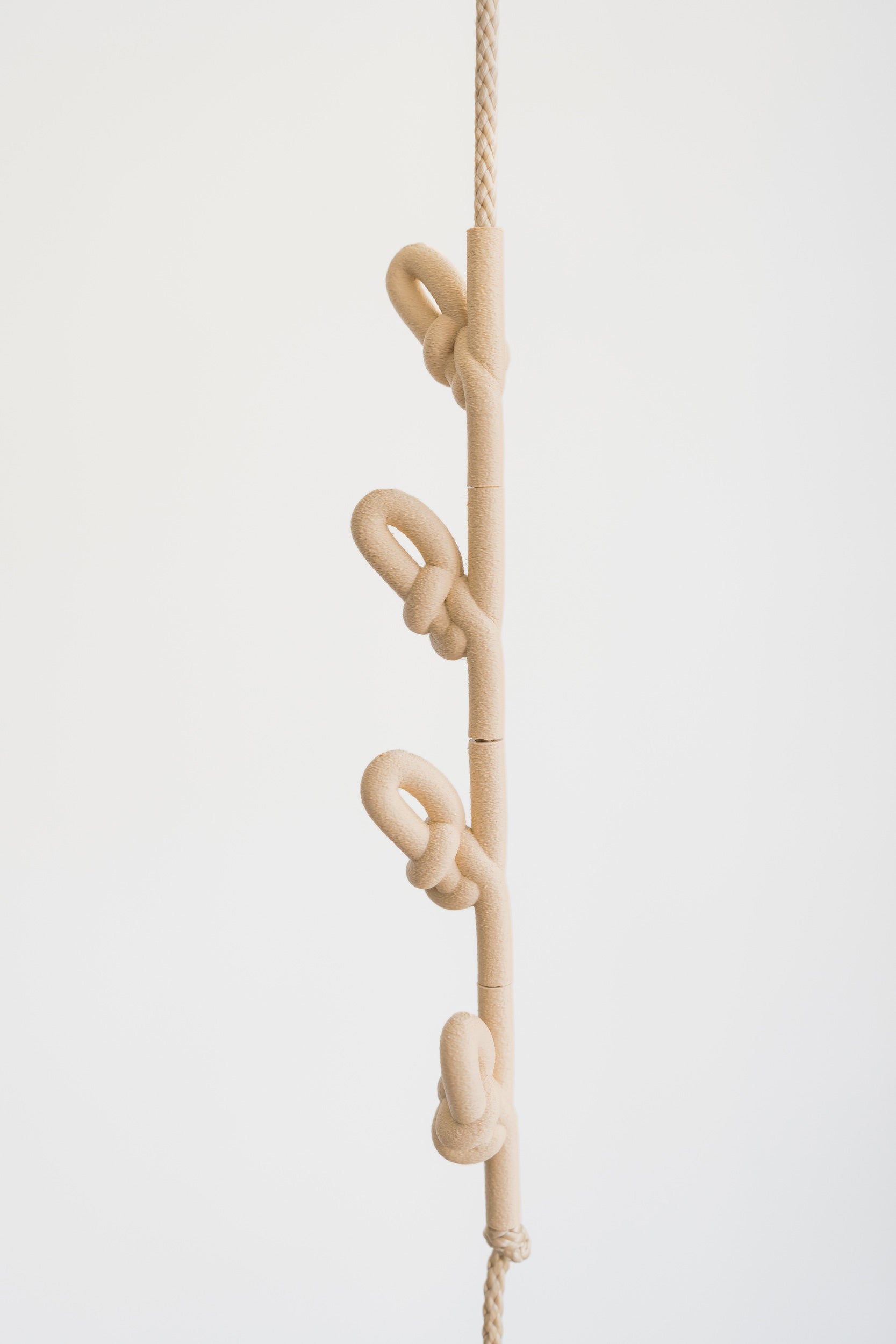 KNOTTED COAT RACK - PASTEL CREAM